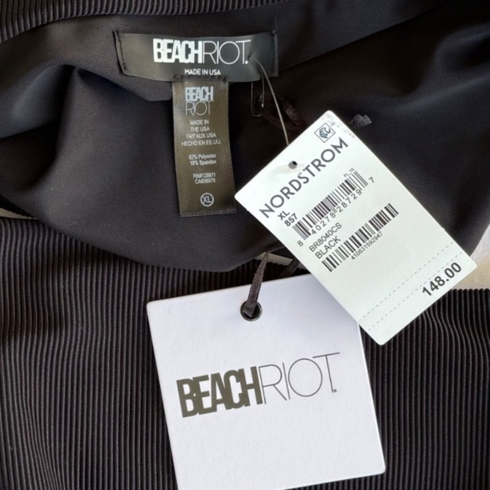 NWT Beach Riot Celine One Piece Bathing Suit, Side Cutout, Black, Size XL - Picture 5 of 5